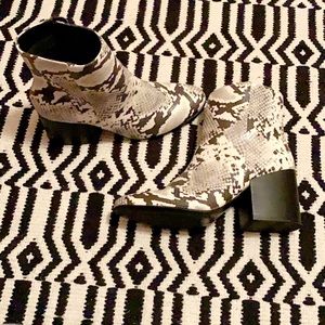 Snake Skin boots Brand new
